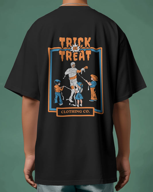 Trick or Treat Retro Halloween T-Shirt – Spooky &amp; Fun Vibes 🎃👻 - The Baggy Vibe